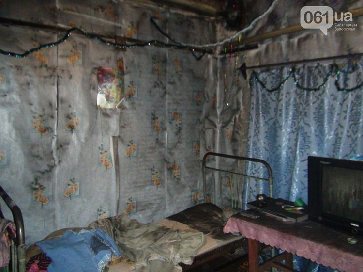  ребенок играл со спичками