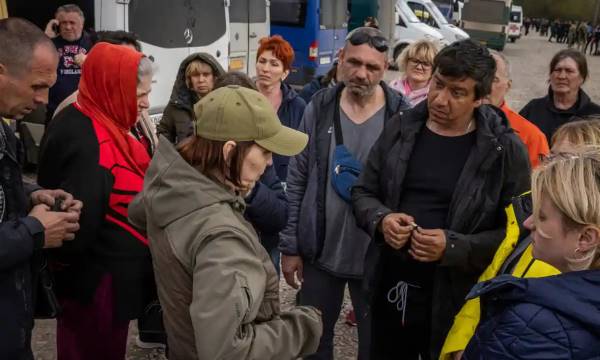 Запорожская крепость  готовится к бою, война приближается