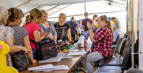Місто козацького духу. Як поблизу фронту зберігає спокій, допомагає біженцям та плекає в собі патріотизм Запоріжжя